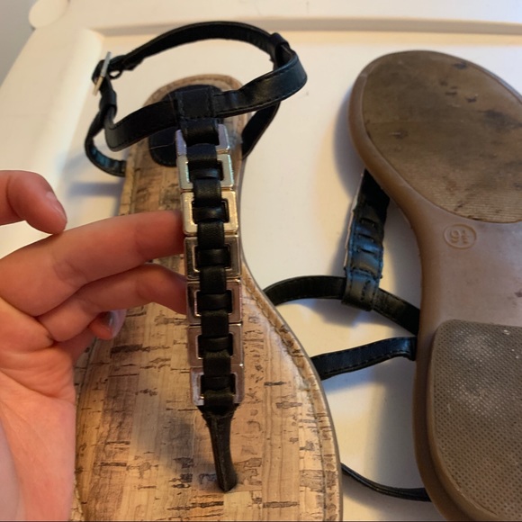 Sandals - Picture 3 of 4